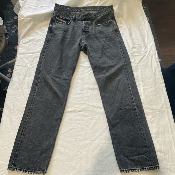 Diesel Men's Gray Jeans - Picture 1 of 7